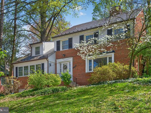 7215 Rollingwood Dr, Chevy Chase, MD 20815 | MLS #MDMC2228