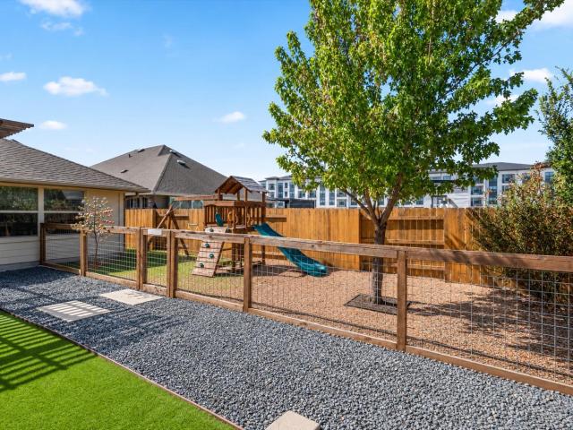 7212 Garnet Mill Ln