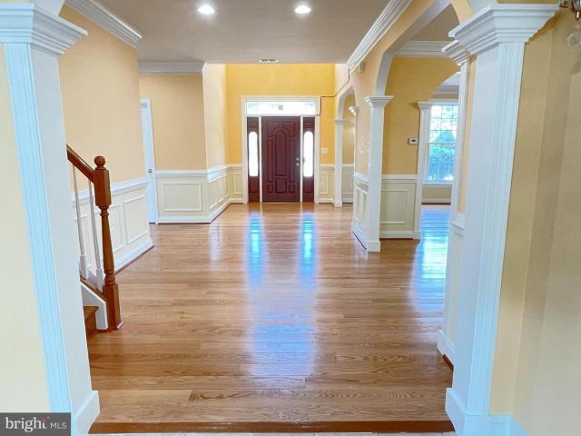 7212 Highland Street, Springfield, US, VA