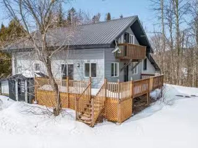 721 723 Ch. De Ferme Rouge, Mont Laurier, QC, J9L 3G3 inve.