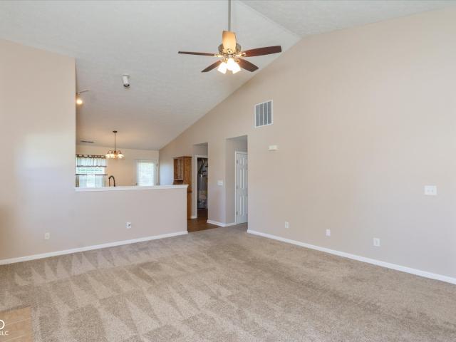 721 Bluff Creek Drive
