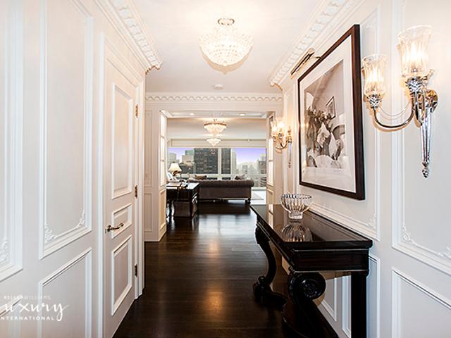 721 Fifth Avenue, New York, NY
