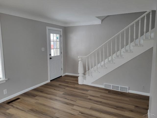 721 Lyon Street