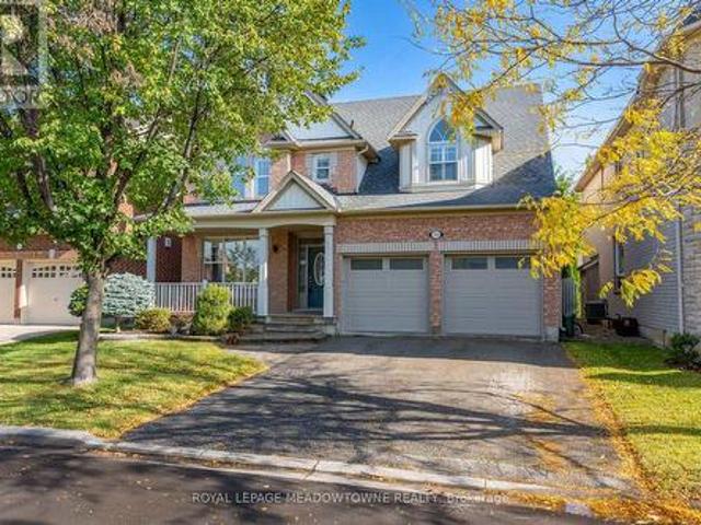 721 Switzer Crescent, Milton, ON, L9T 0H3 house for sale | Listing ID W14079 | Royal LePage