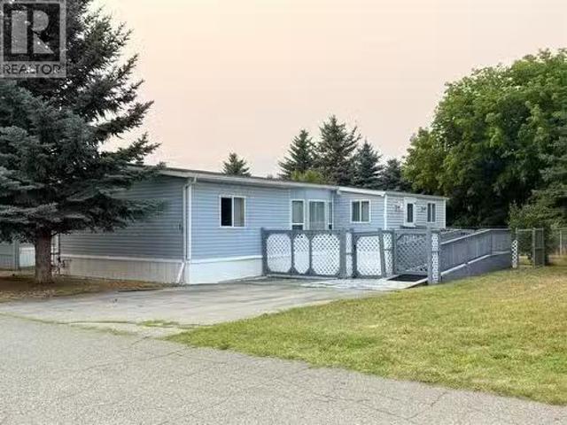 7225 Boundary Drive Unit# 10, Grand Forks, BC, V0H 1H0 house.