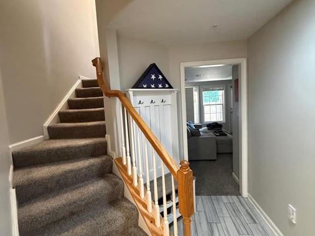 7226 Mockingbird Circle