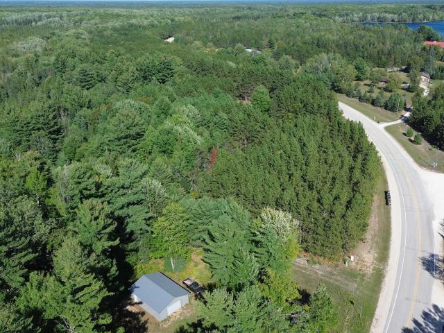 7220 W Smith Lake Road