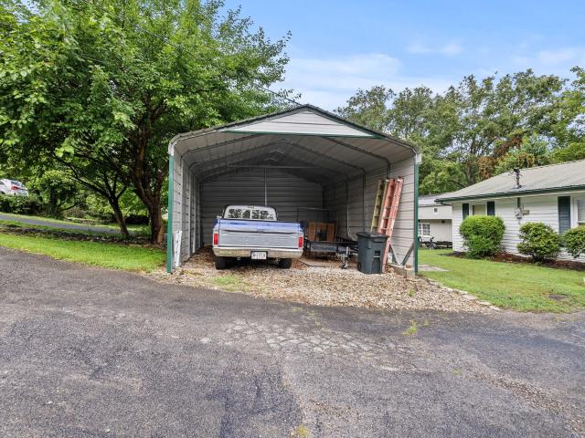 722 Bryant'S Camp Road