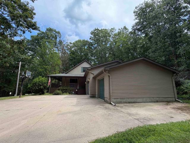722 Bungo Lake Road