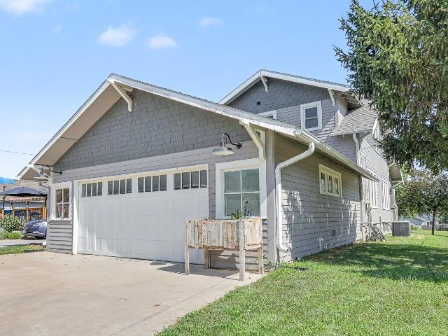 722 E Main Street