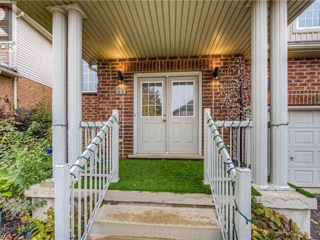 722 SALZBURG Drive, Waterloo, Ontario, N2V2N7