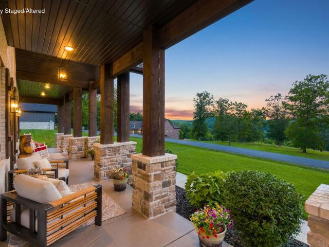 722 Seven Pines Drive