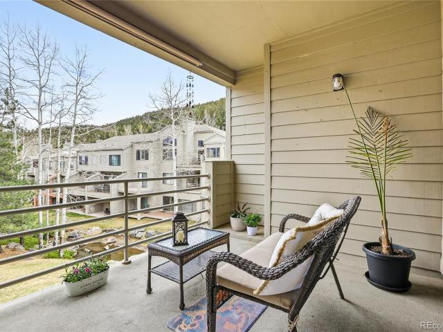 722 Ridgeside Drive