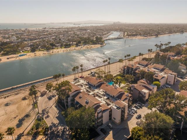 7234 S Marina Pacifica S