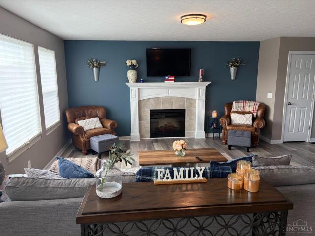 7239 Redridge Drive