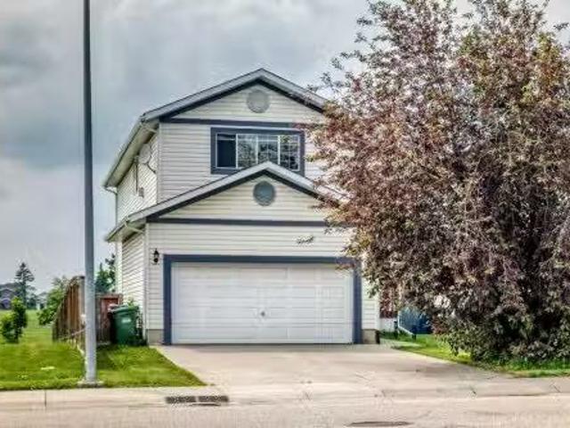 7230 Laguna Way Ne, Calgary, AB, T1Y 7B9 house for sale Lis.