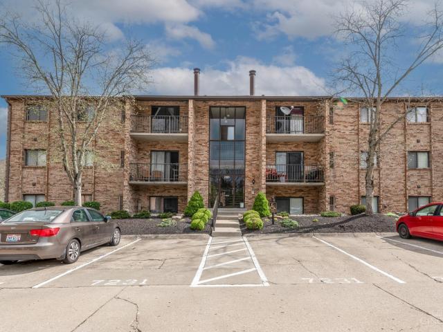 7231 Creekview Drive