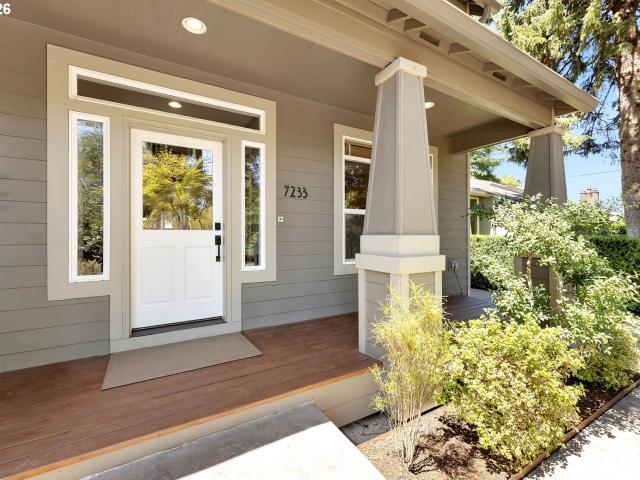 7233 SW 26TH AVE
