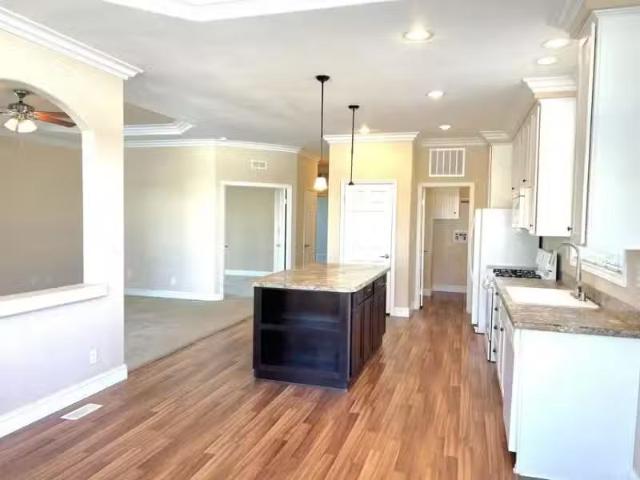 7233 SAN BARTOLO ST, CARLSBAD, CA 92011