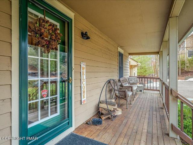 723 Lower Deer Valley Road