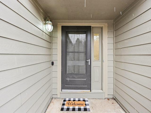 723 Skynob Drive