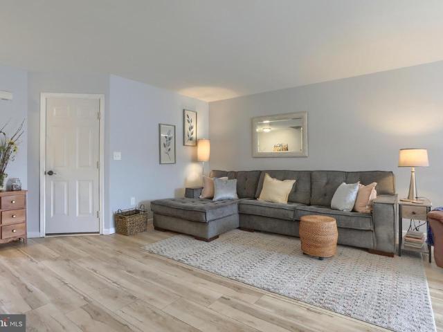 7247 Capital Drive