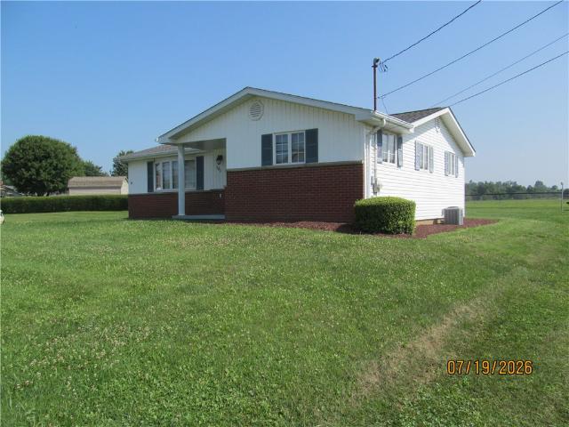 724 Cemetery Rd