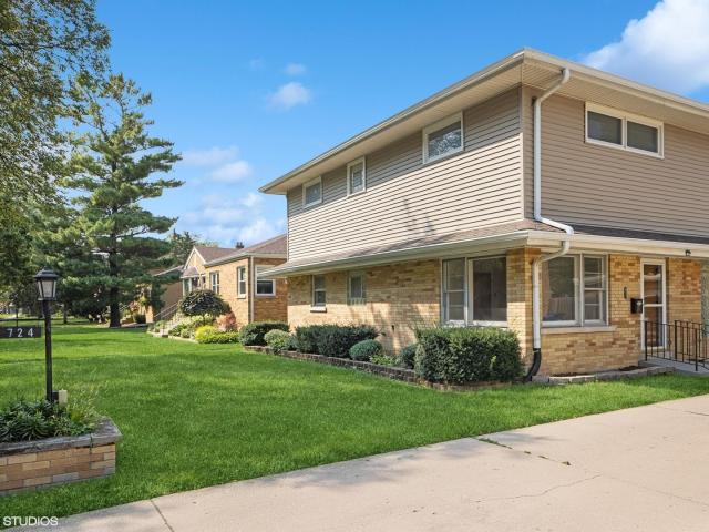 724 Barnsdale Rd Unit A, La Grange Park, US, IL