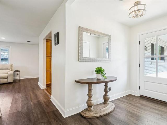 724 Beverly Garden Drive