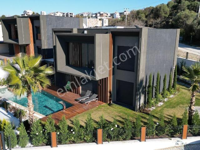 7/24 Güvenlik özel Havuz bahçe otopark yerden Isıtma akıllı Ev ultra Lüx tamamı Müstakıl