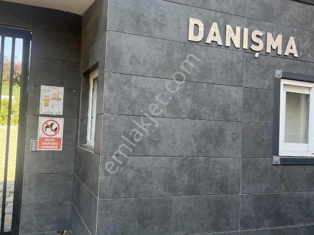 7/24 Güvenlikli Site