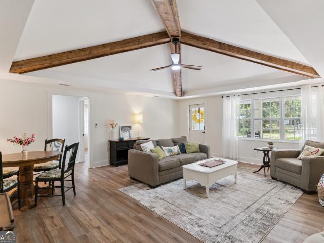 724 Fancy Bluff Road