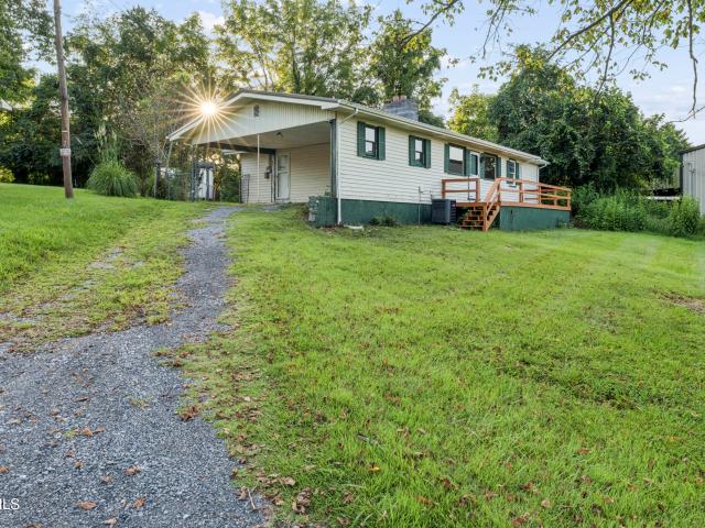 724 Oak Grove Road