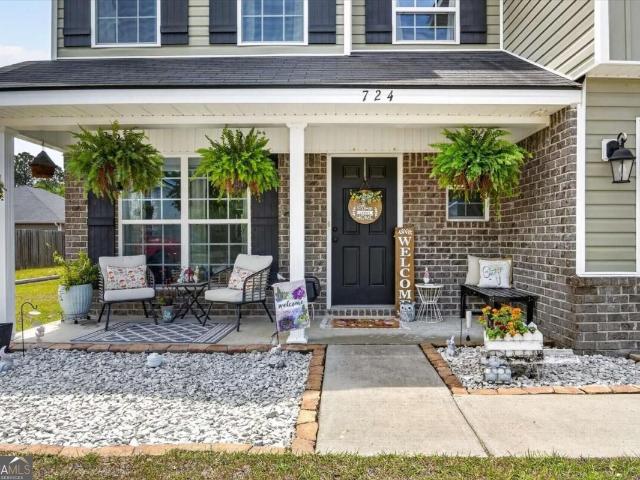 724 Waterlily Court