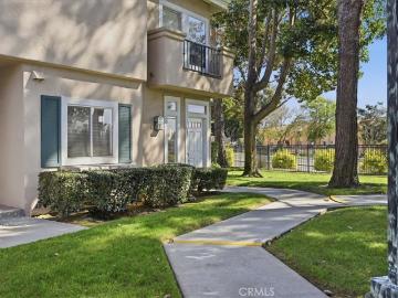 7254 Shoreline Dr, Unit 131, San Diego, CA 92122 | MLS #SW26043