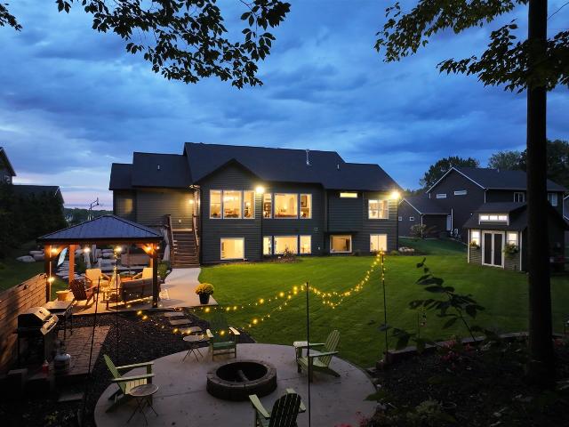 7258 Crossridge Drive