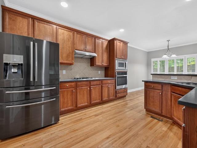 7258 Village Creek Trace