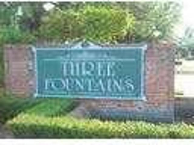 $725 / 2br 1100ftÂ² Spacious Town Home in Quiet Community Three Fountains