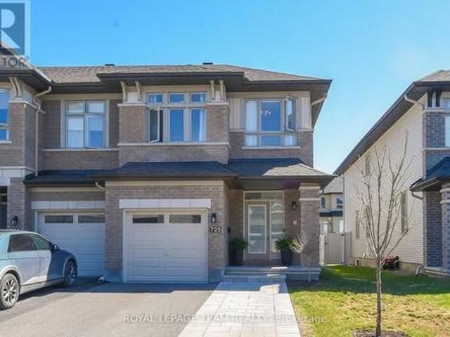725 Capricorn Circle, Ottawa, ON, K4M 0J4 house for sale | Listing ID X13735 | Royal LePage