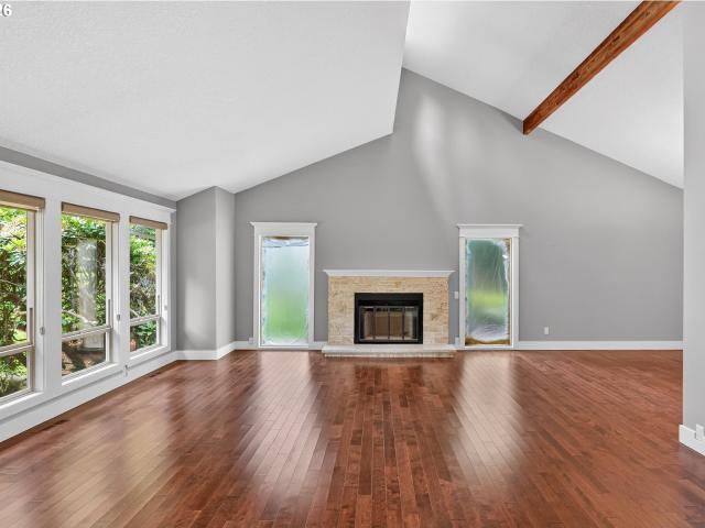 725 carrera ln