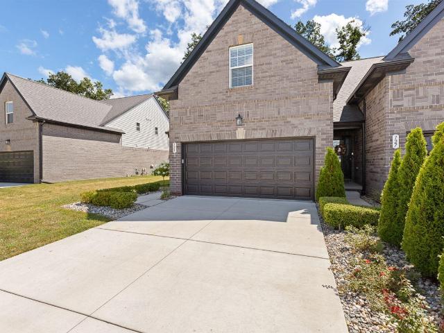 725 Chase Hanna Street # 9