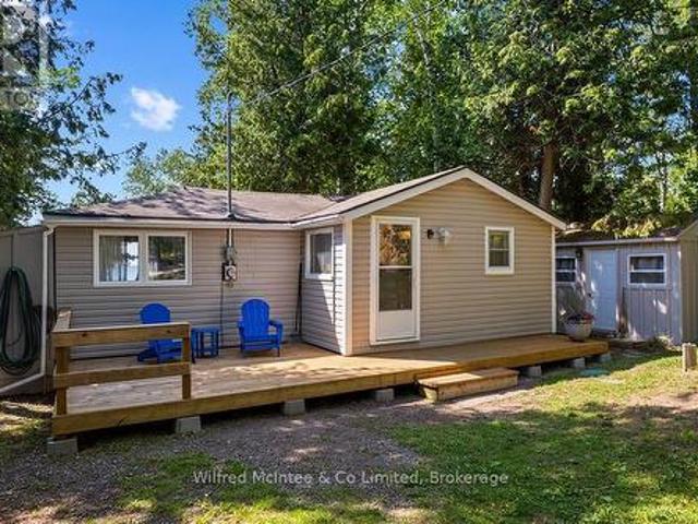 725 Bruce Road 13 Road, Native Leased Lands, ON, N0H 2C1 house for sale | Listing ID X13552 | Royal LePage