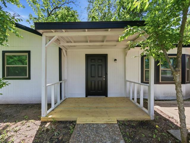 725 Lafayette St, Hempstead, TX 77445 | MLS #52474