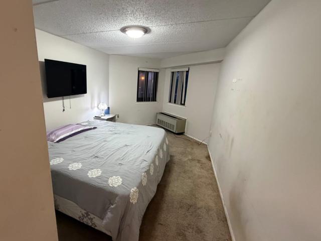 725 Miller Avenue 221