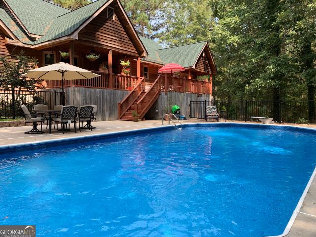 725 Musgrove Road
