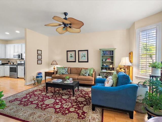 725 Natchez Circle