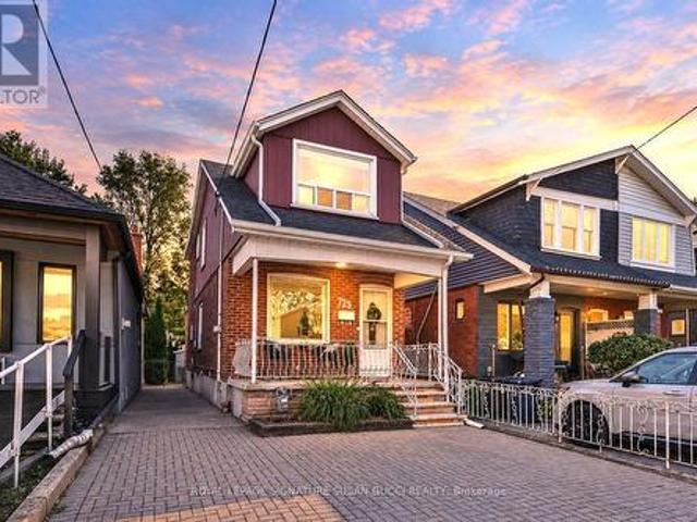 725 Sammon Avenue, Toronto, ON, M4C 2E3 house for sale | Listing ID E13882 | Royal LePage
