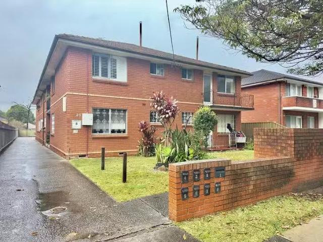 7/25 Second Avenue, Campsie, NSW 2194