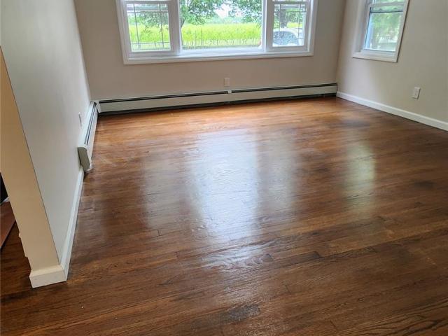 725 Peconic Lane