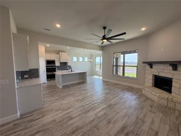 725 Windward Ct, Lowry Crossing, TX 75069 | MLS #21213